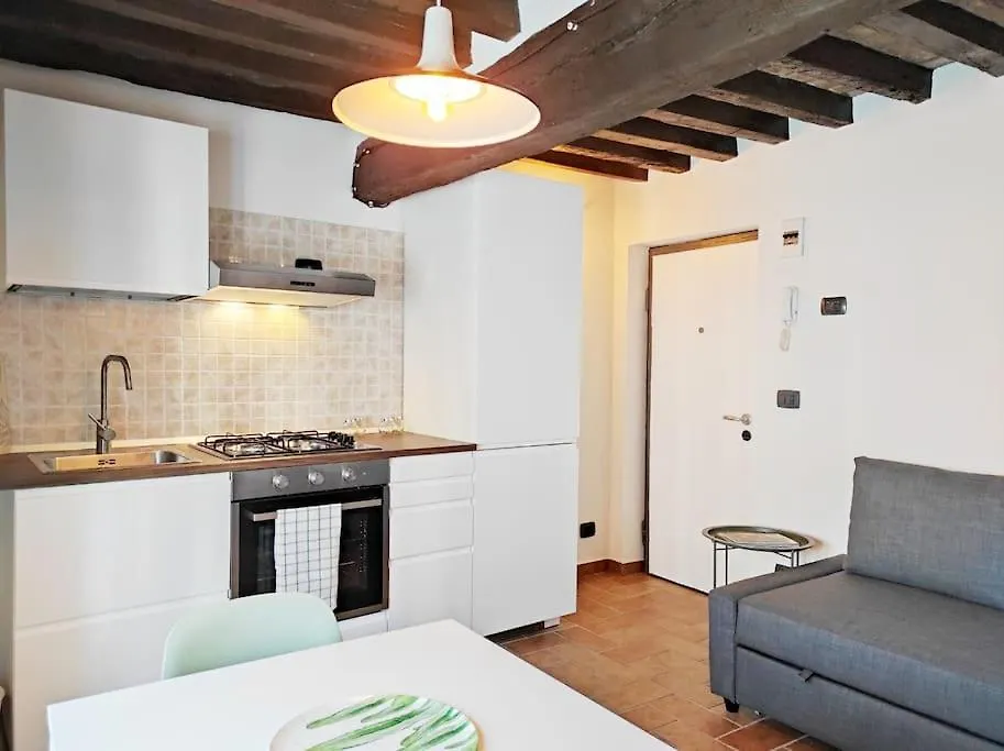 S7Home Parma Olaszország